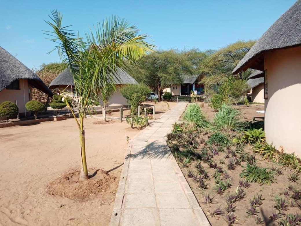 Nkanga Hotel Kasane Kültér fotó