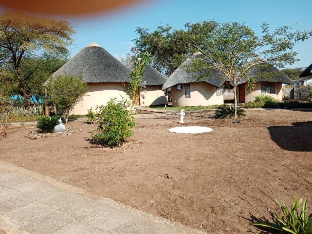 Nkanga Hotel Kasane Kültér fotó