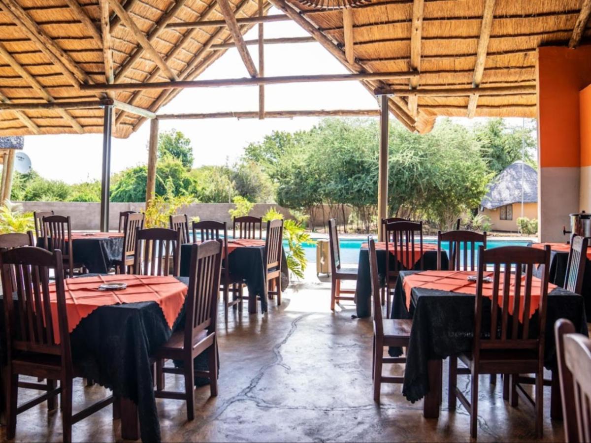 Nkanga Hotel Kasane Kültér fotó