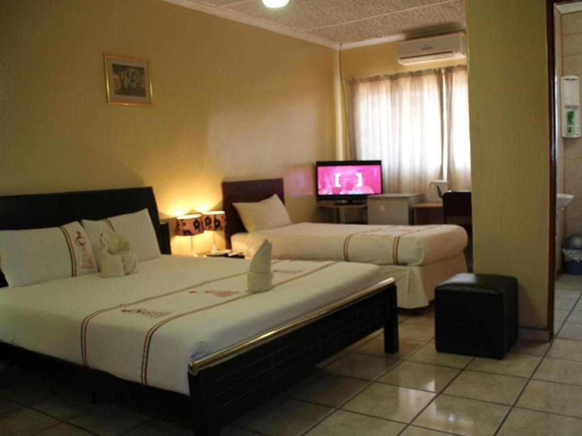 Nkanga Hotel Kasane Kültér fotó