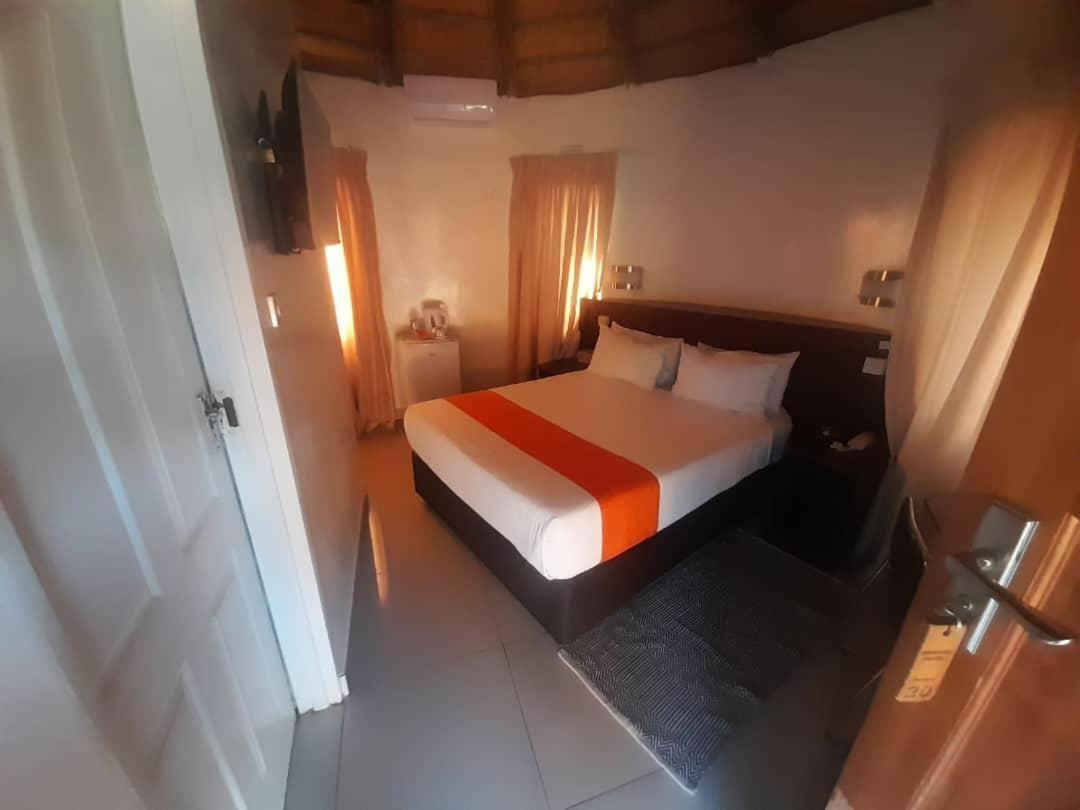 Nkanga Hotel Kasane Kültér fotó