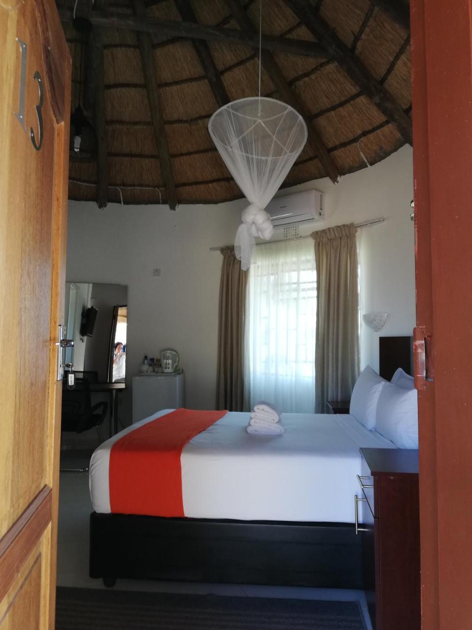 Nkanga Hotel Kasane Kültér fotó
